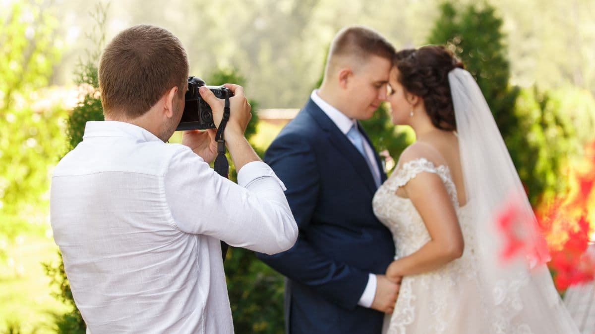 Photographe de mariage : Comment choisir celui qui racontera votre histoire ? - Conseils Qlikki pour organiser votre événement
