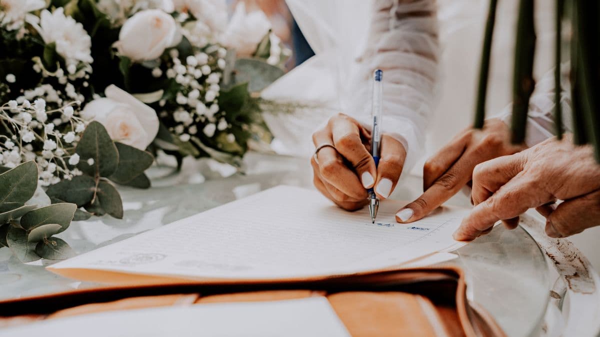 Un contrat de mariage est-il obligatoire ? - Conseils Qlikki pour organiser votre événement
